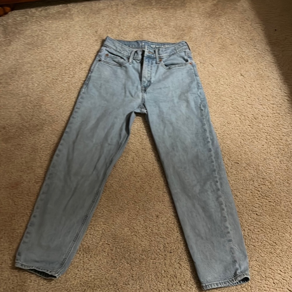 Lose fit size 12 (Boy) light wash jeans